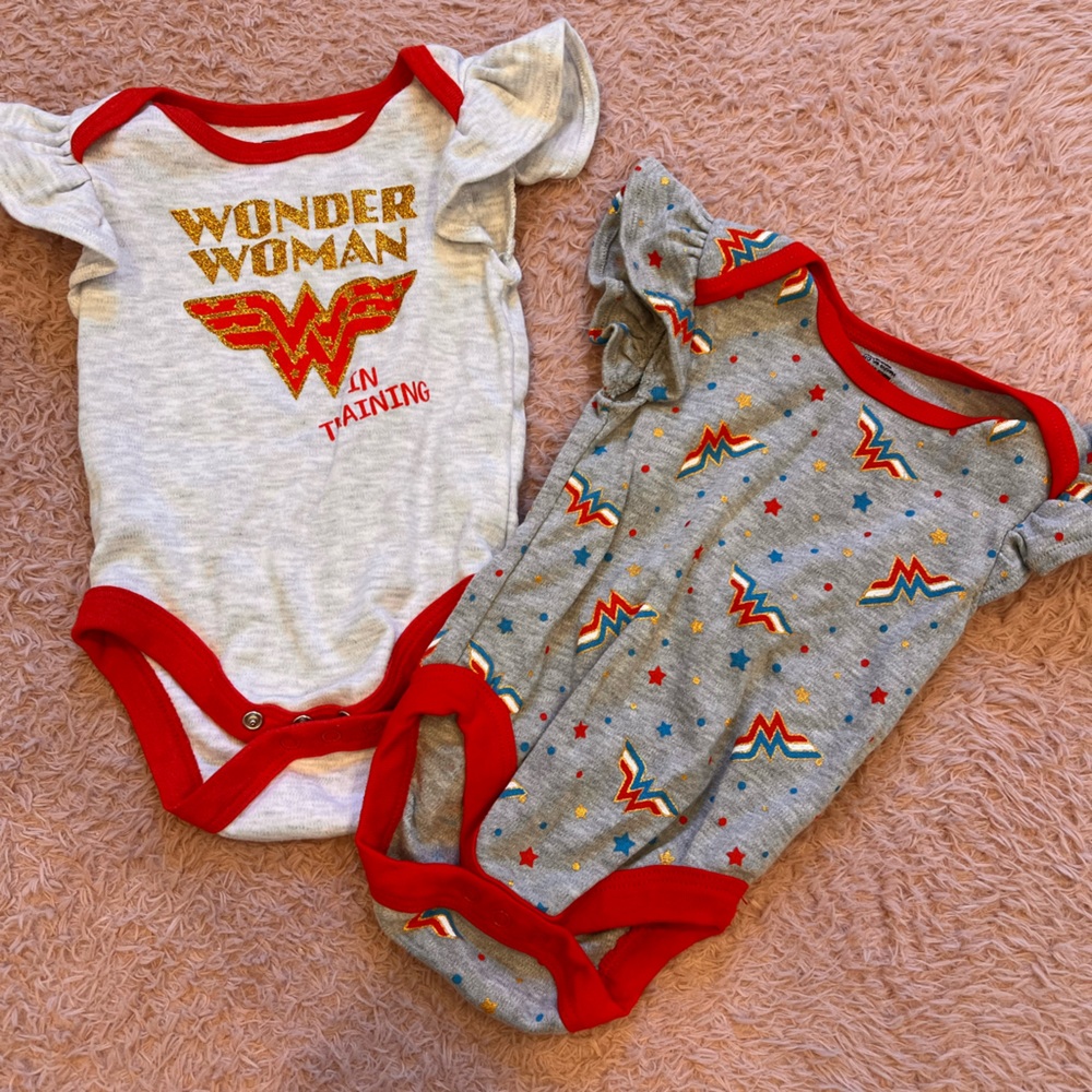 Set of 2 Wonder Woman onesies